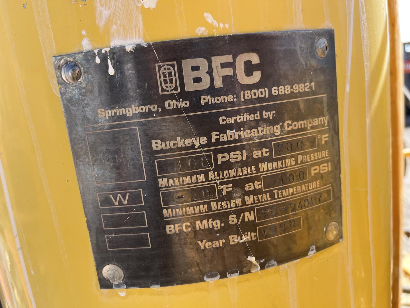 ./imagenes/INVOICE/2019/17420/PINTA RAYAS TAYLOR-DUNN D6-60 (5).JPG